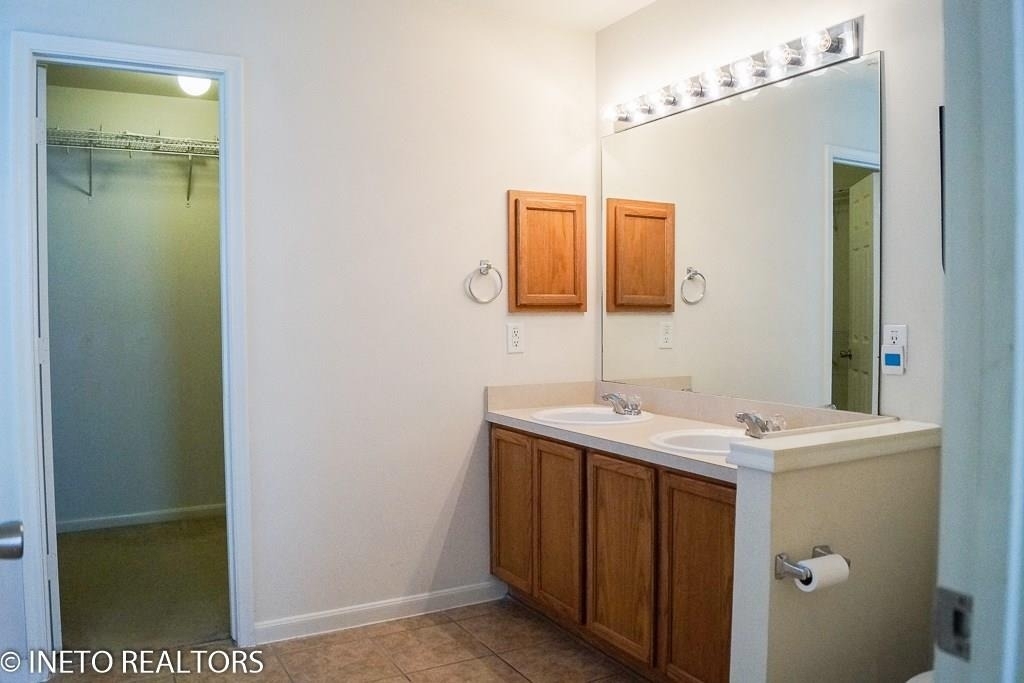 2819 Foster Hill Drive - Photo 16