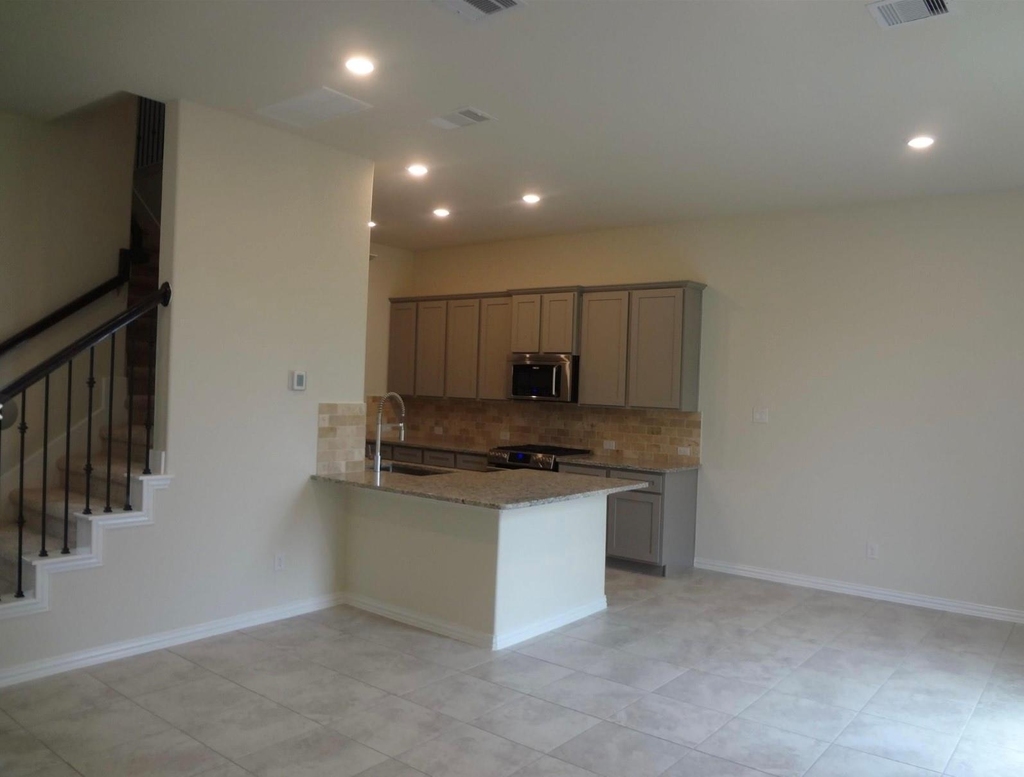 1627 Ryon Falls Drive - Photo 11