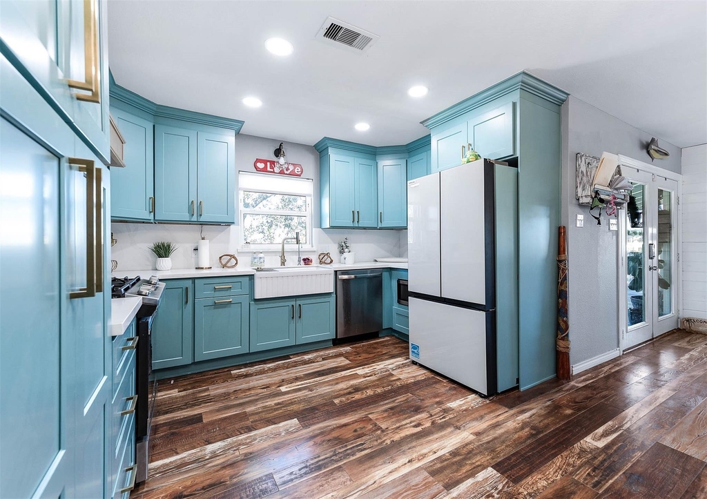 325 Ling Street - Photo 5