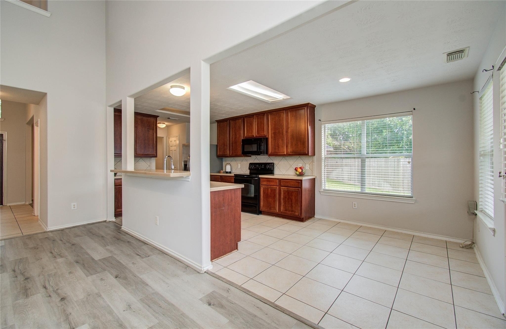 15103 Petal Rose Court - Photo 8