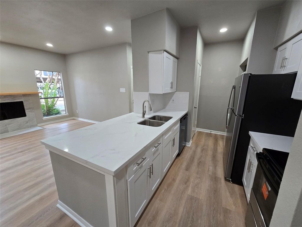 1818 Augusta Drive - Photo 13