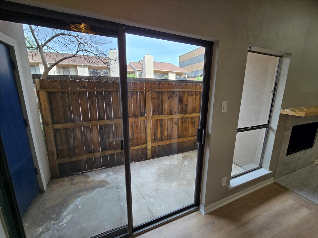 1818 Augusta Drive - Photo 11