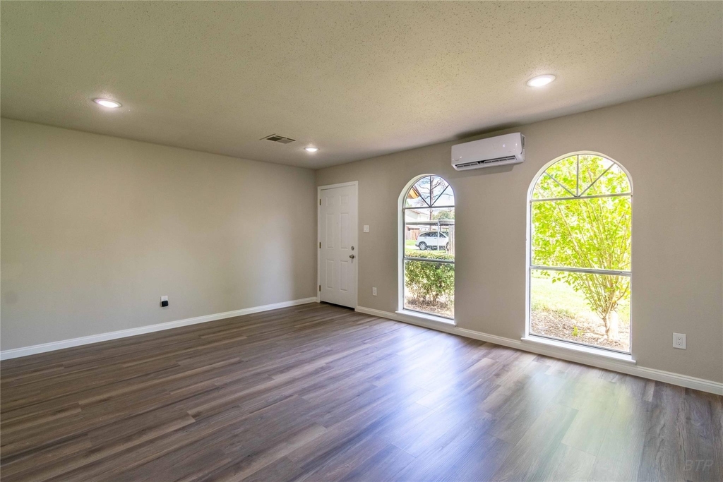 7921 Cook Road - Photo 8