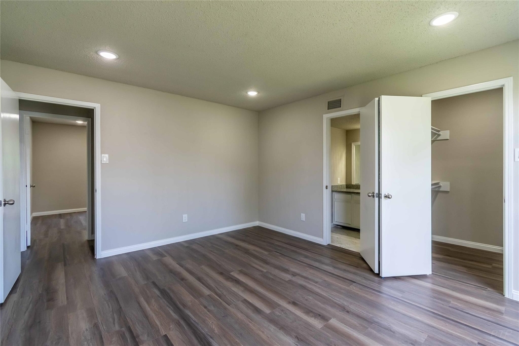 7921 Cook Road - Photo 11