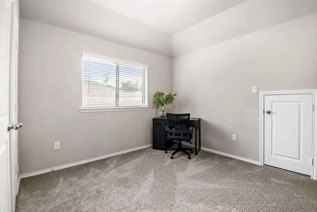 21631 Cascades Pass Court - Photo 29