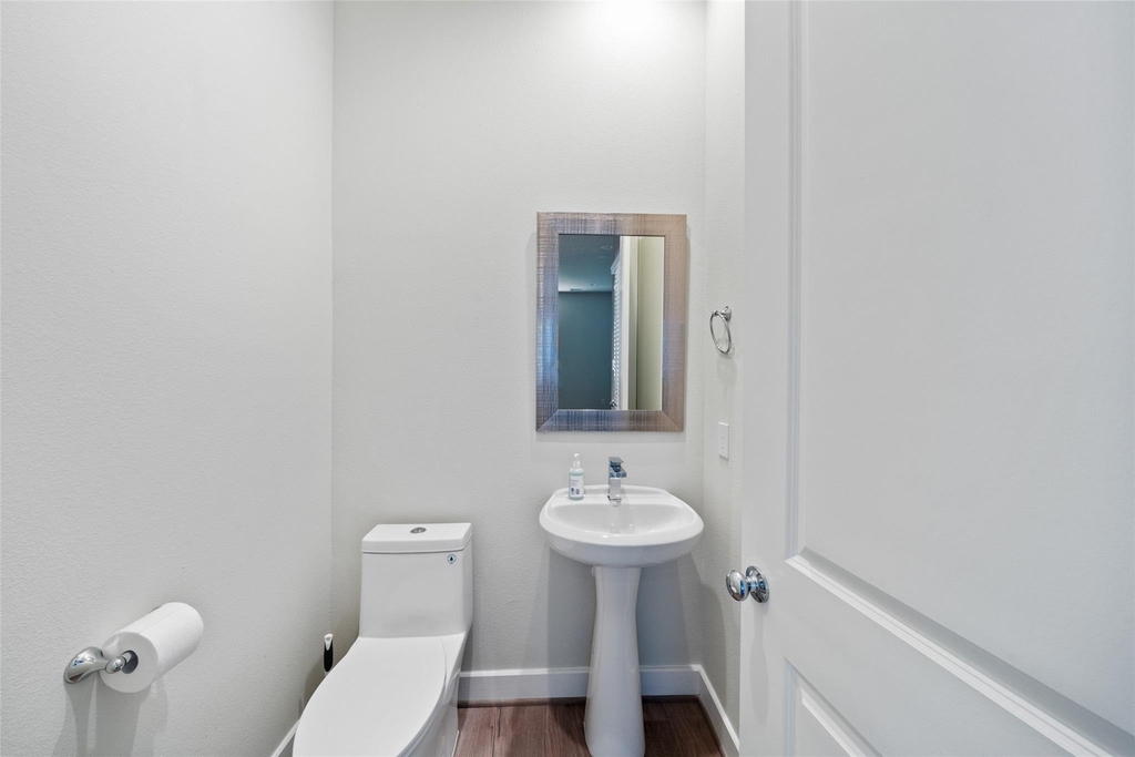 5910 Haring Lane - Photo 8