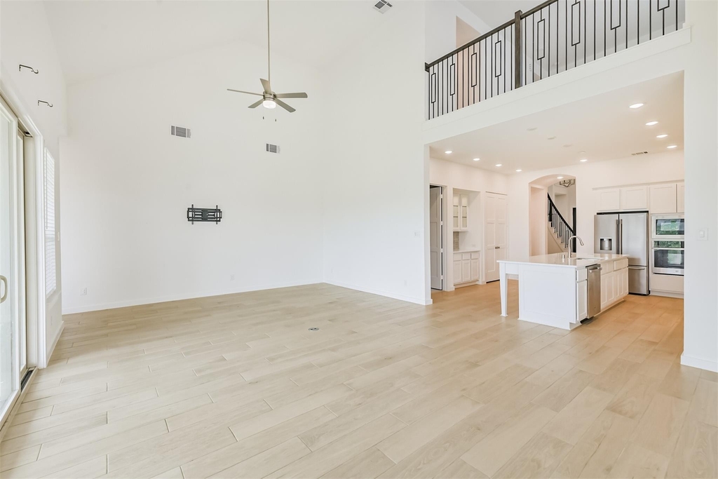 27027 W Rustlers Bend - Photo 12