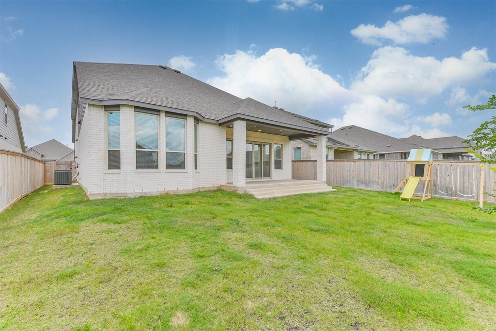 27027 W Rustlers Bend - Photo 4