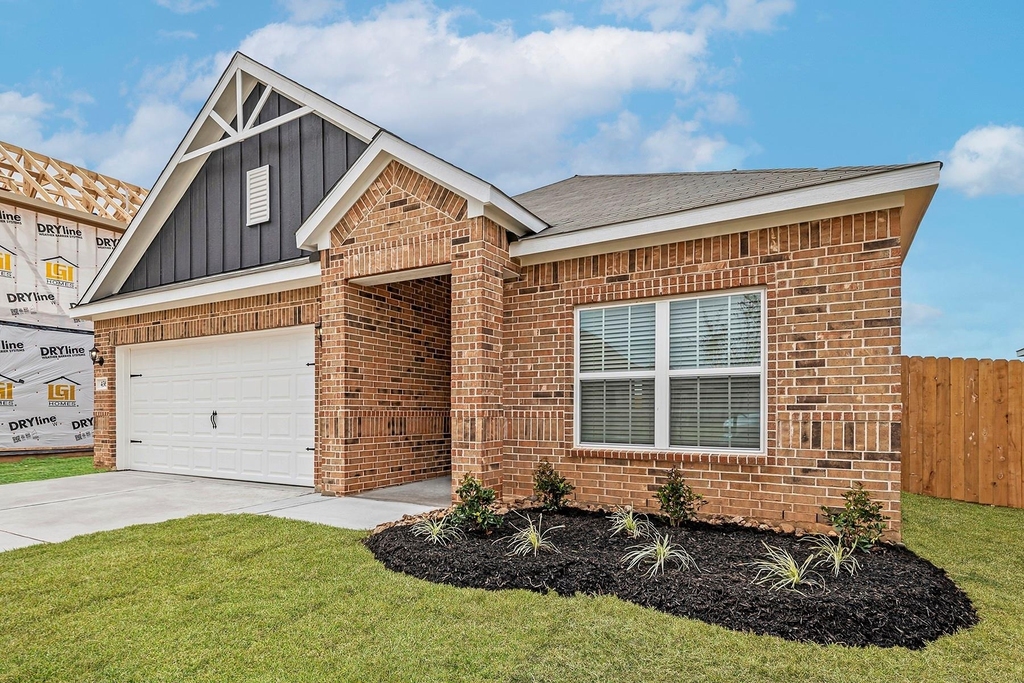 404 Mystic Slopes Drive - Photo 1