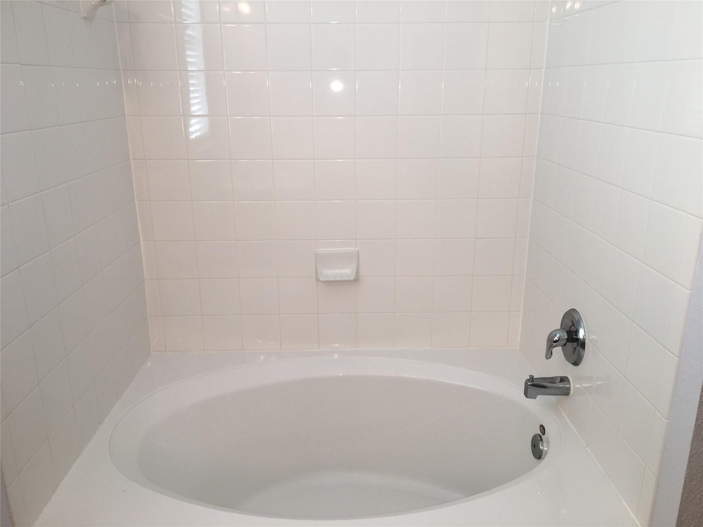 2711 Cally Court - Photo 23