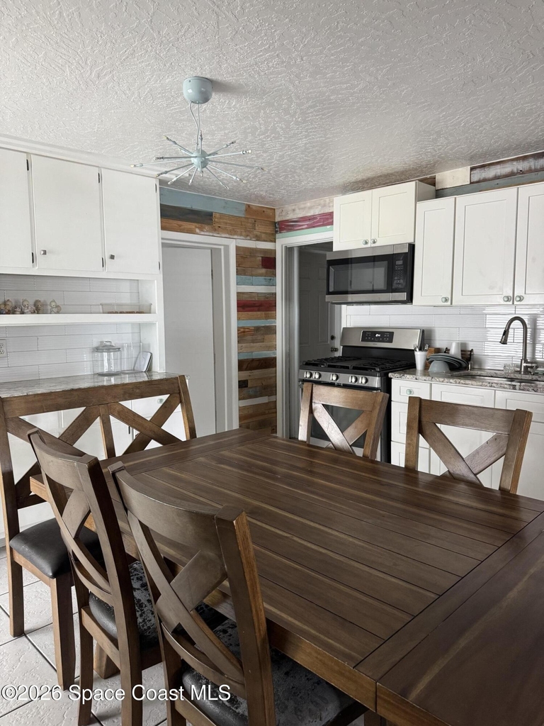 4281 Yorkshire Drive - Photo 17
