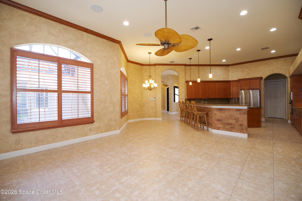 9400 Scarborough Court - Photo 6