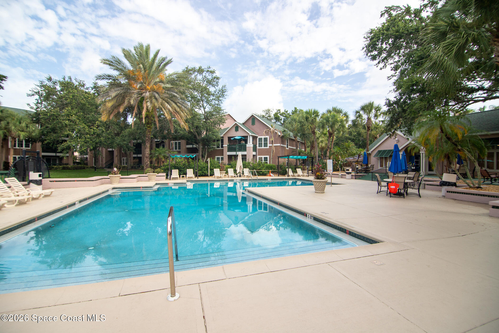 7667 N Wickham Road - Photo 20
