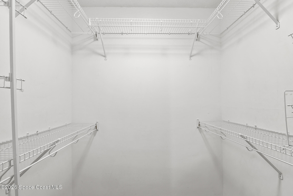 7667 N Wickham Road - Photo 8