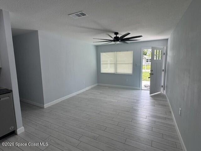2137 Canterbury Lane - Photo 5