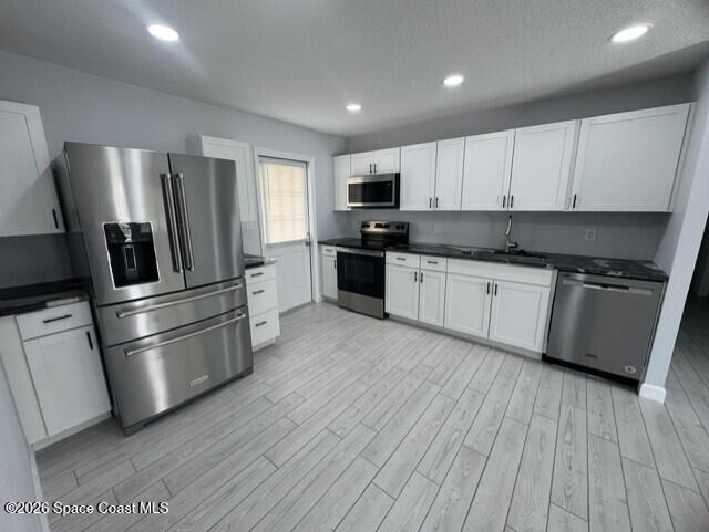 2137 Canterbury Lane - Photo 3