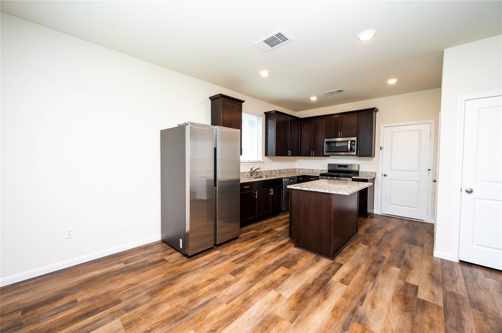 11723 Armadale Drive - Photo 8