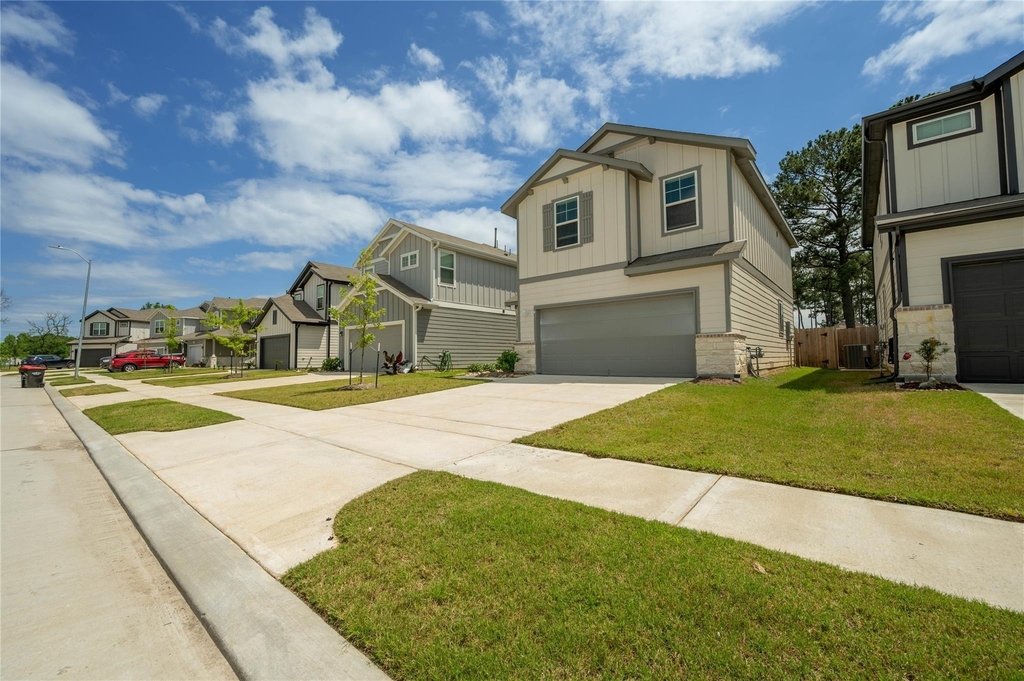 11723 Armadale Drive - Photo 2