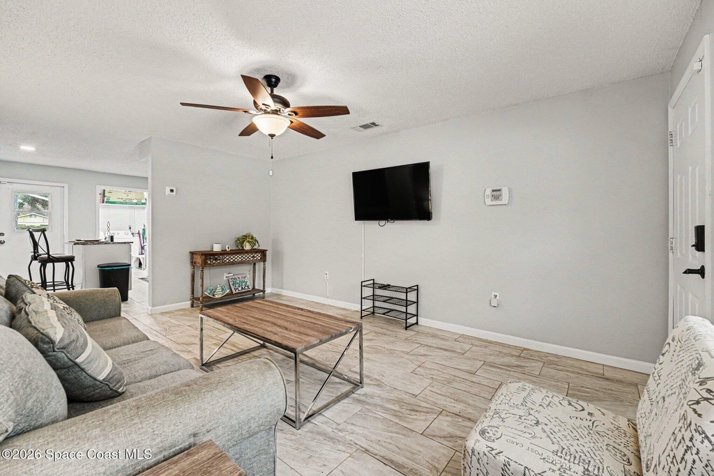 302 Palm Avenue - Photo 5