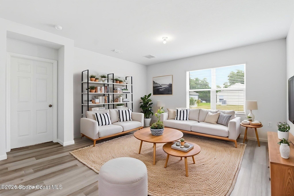 673 Bremerhaven Street Nw - Photo 10
