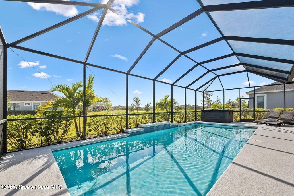 8108 Dobre Way - Photo 2