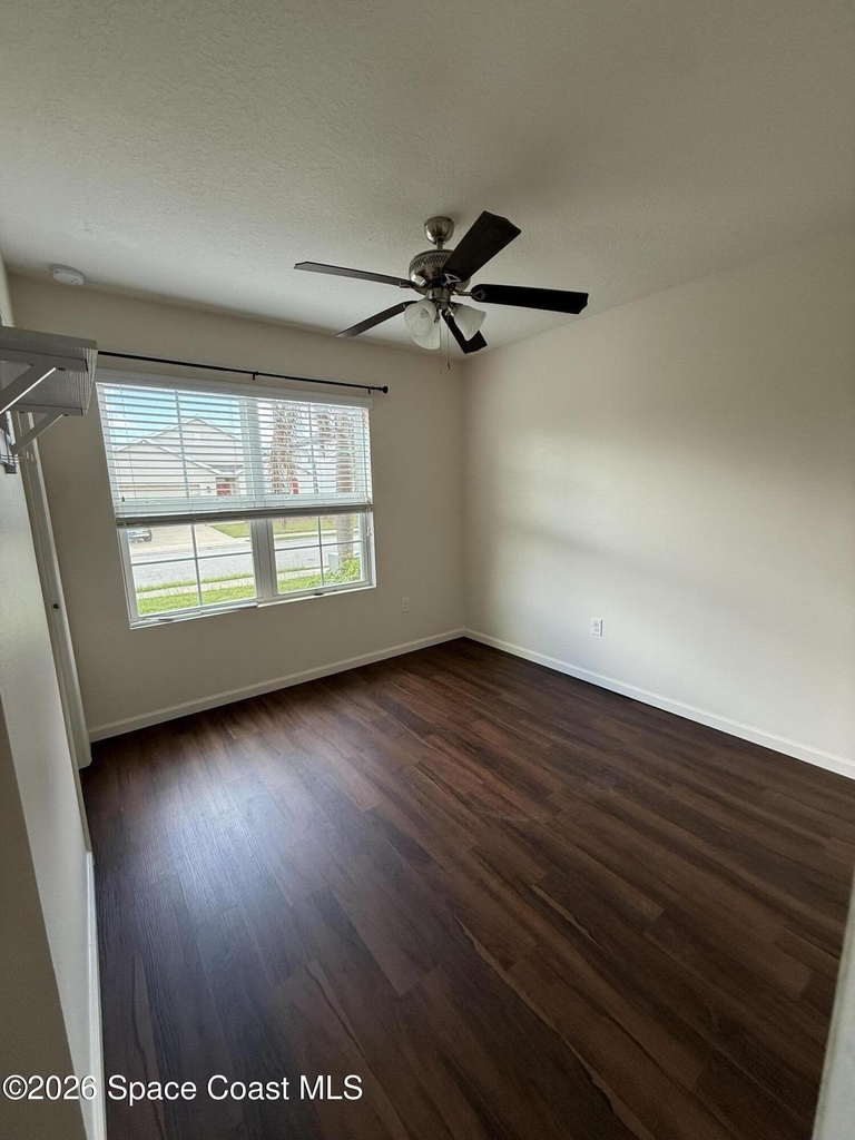 1070 Swiss Pointe Lane Sw - Photo 3