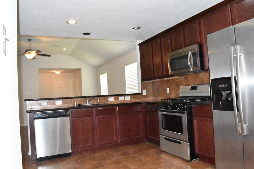 20206 Sweet Magnolia Place - Photo 13