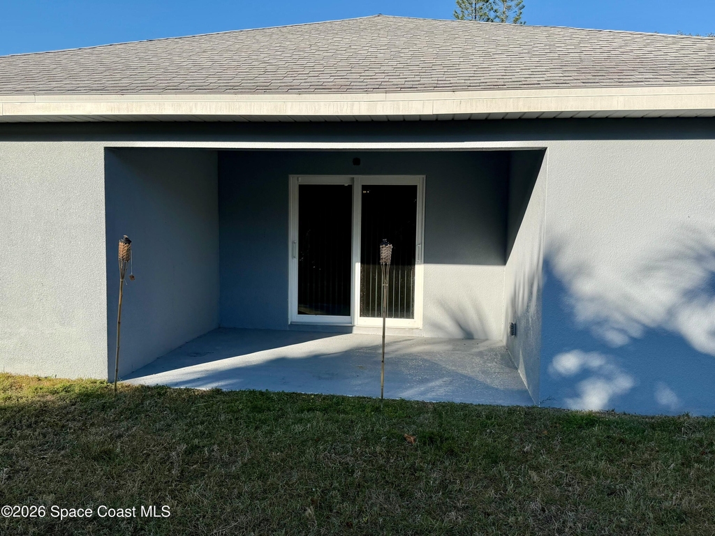 549 Como Avenue Ne - Photo 3