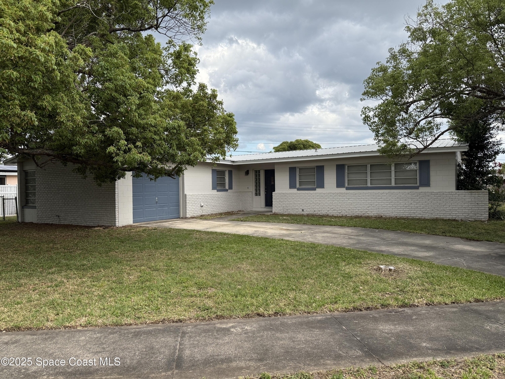 3945 Trinidad Avenue - Photo 0