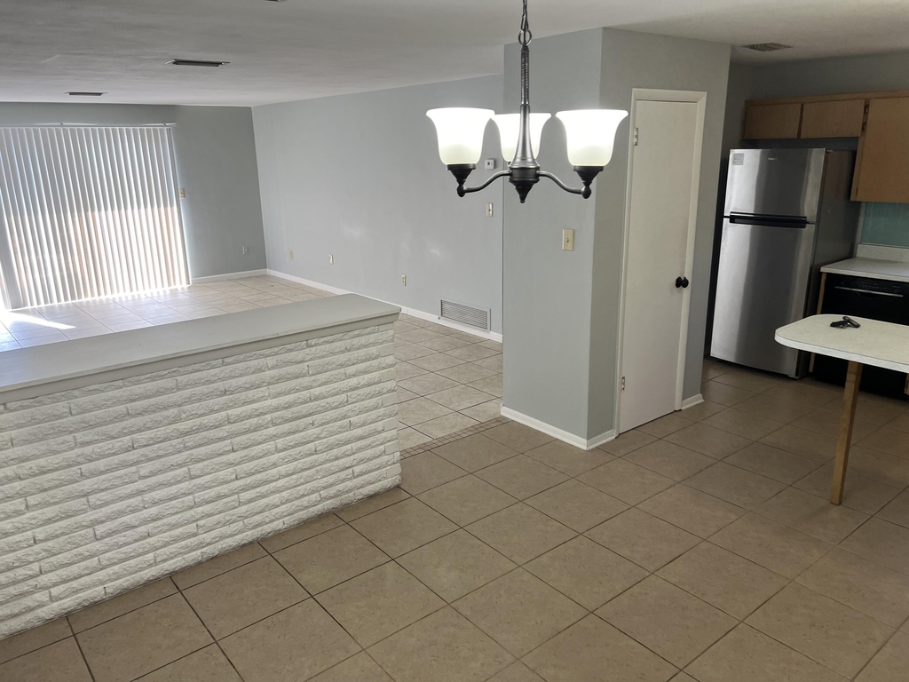 3945 Trinidad Avenue - Photo 6