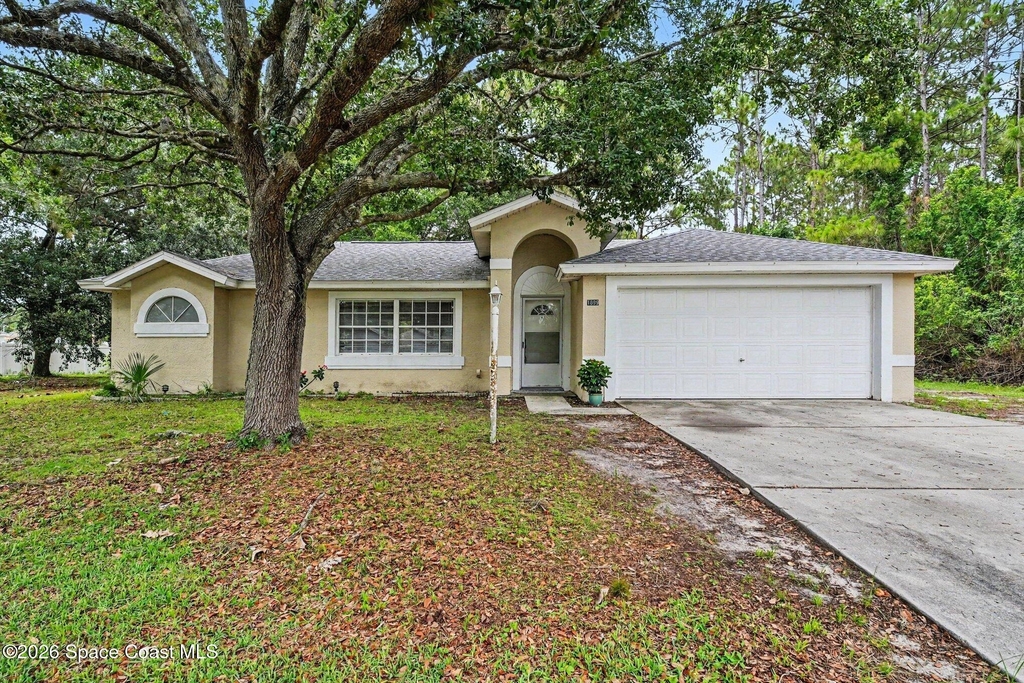 1699 Givens Court Nw - Photo 0