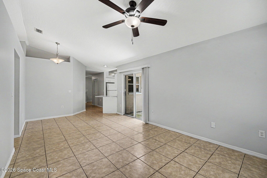 1699 Givens Court Nw - Photo 4