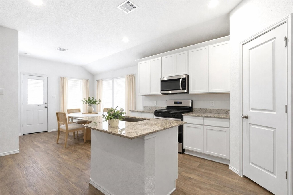 4214 Berwick Park Lane - Photo 5