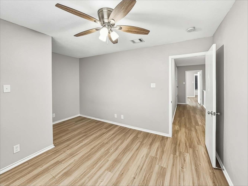 1405 Comfort Street - Photo 15