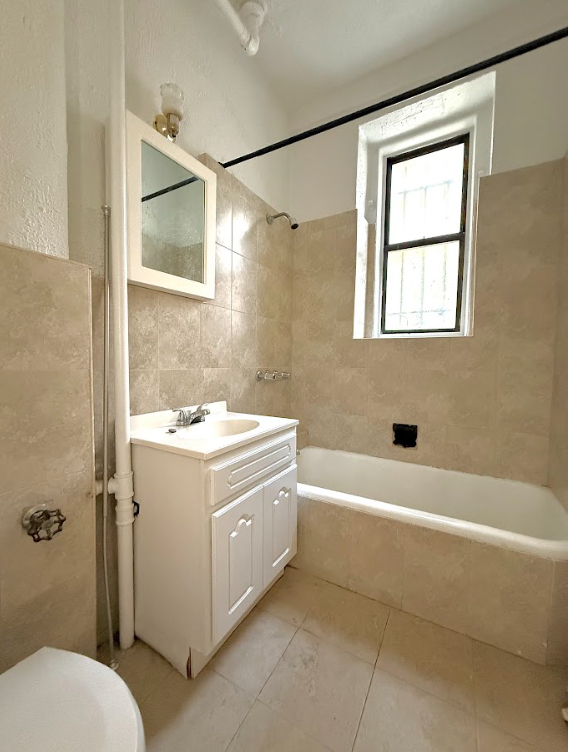 555 Edgecombe Avenue - Photo 4