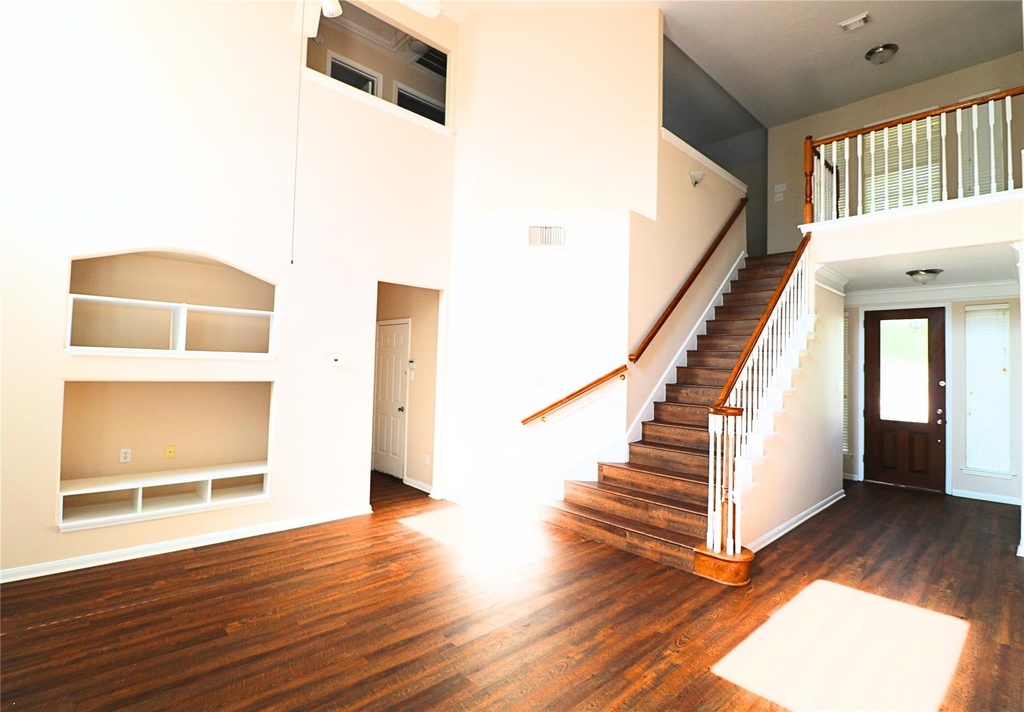 8607 Saratoga Drive - Photo 13