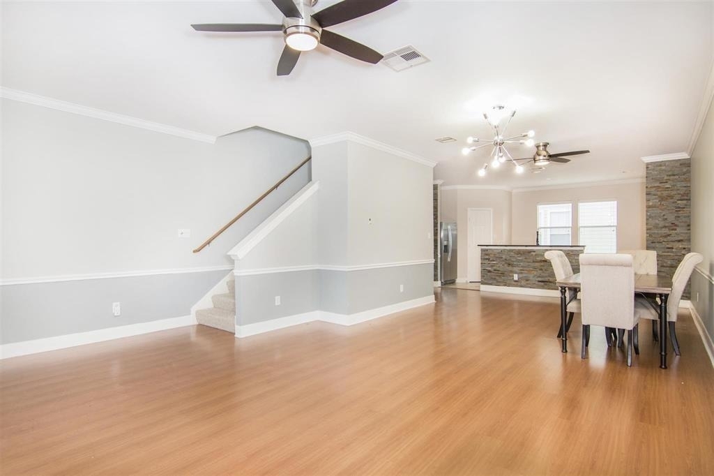 1720 Elgin Street - Photo 10