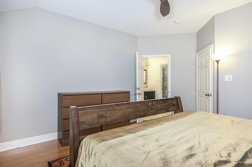 1720 Elgin Street - Photo 13