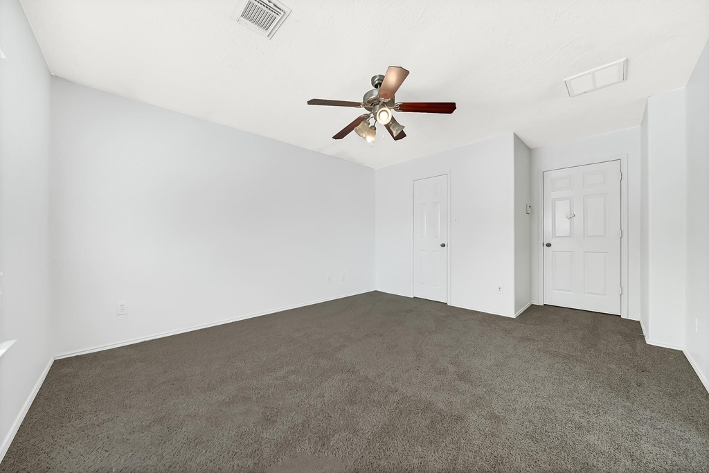 307 Gateship Drive - Photo 18