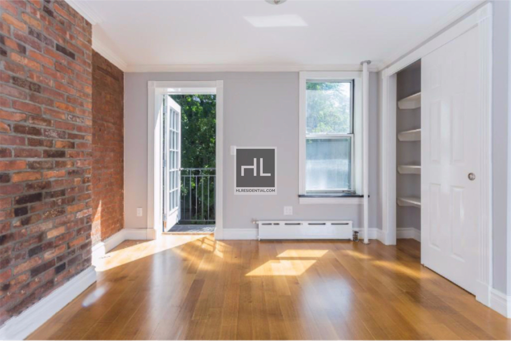 E 7th St. - Photo 1