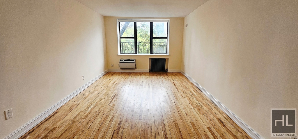 East 36 Street - Photo 0