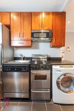 E 13th St. - Photo 7