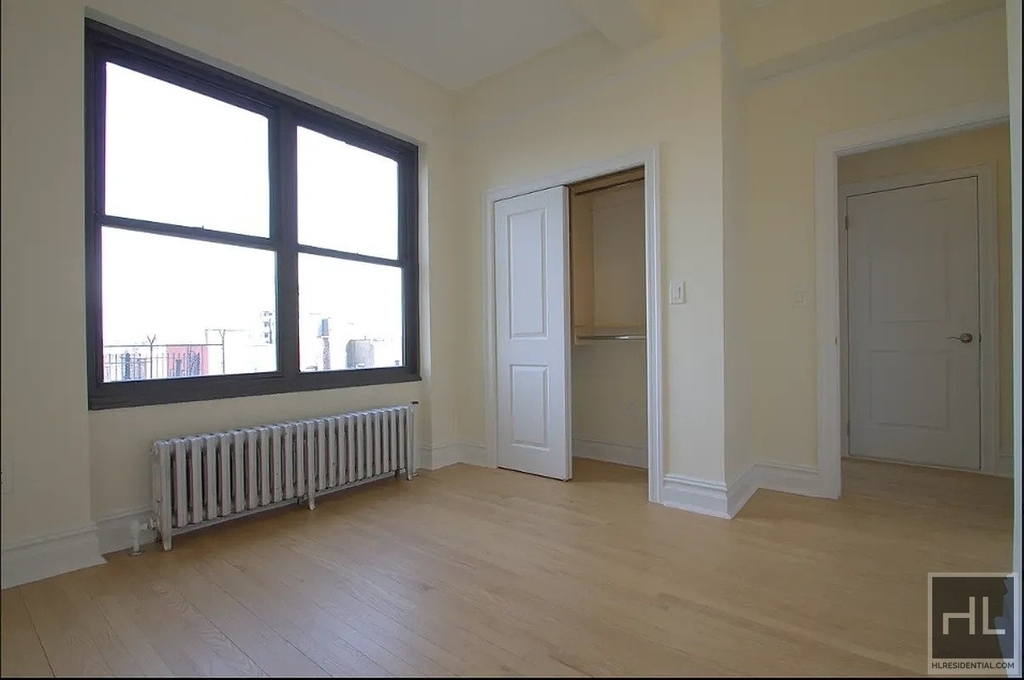 Second Avenue - Photo 9