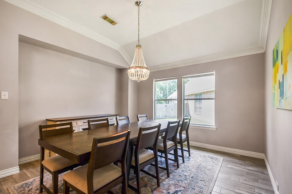 11302 N Creekwood Hills Lane - Photo 5