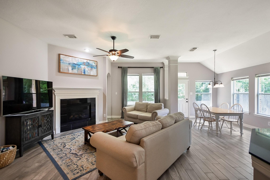11302 N Creekwood Hills Lane - Photo 3