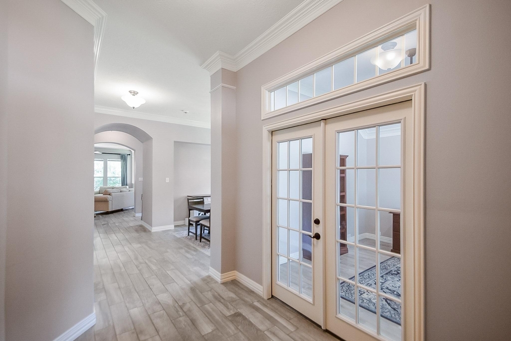 11302 N Creekwood Hills Lane - Photo 2