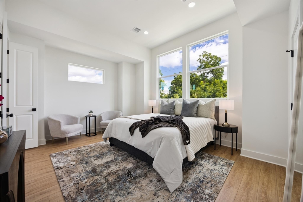 835 Rachel Street - Photo 12