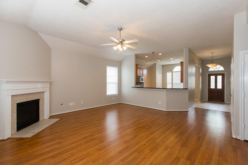 10206 N Pine Ivy Lane - Photo 2