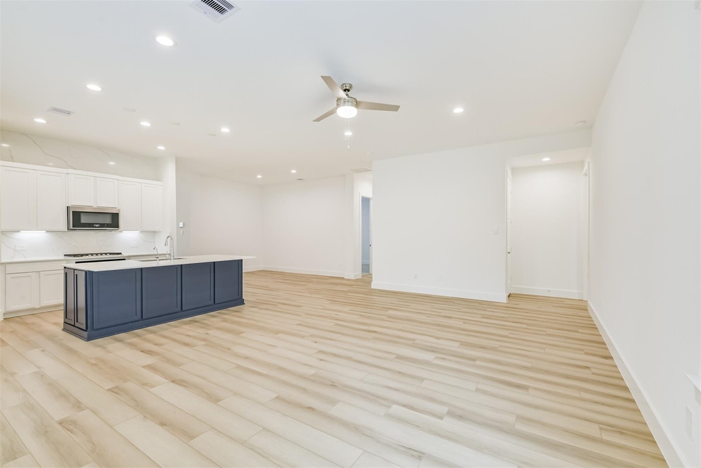 218 Springfield Terrace Court - Photo 8