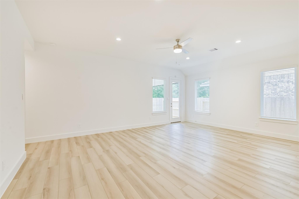 218 Springfield Terrace Court - Photo 10